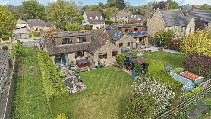 5 Bedroom Detached House For Sale In School Lane, Castle Eaton, Wiltshire, SN6