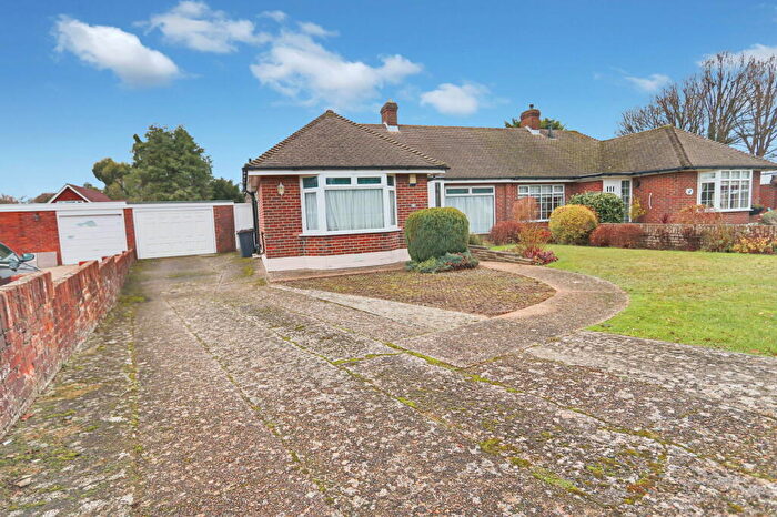 2 Bedroom Semi-Detached Bungalow For Sale In Wattendon Road, Kenley, CR8