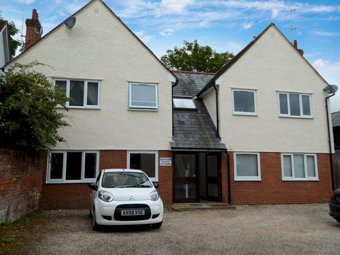 1 Bedroom Flat To Rent In Lewis Court, Dunmow, CM6