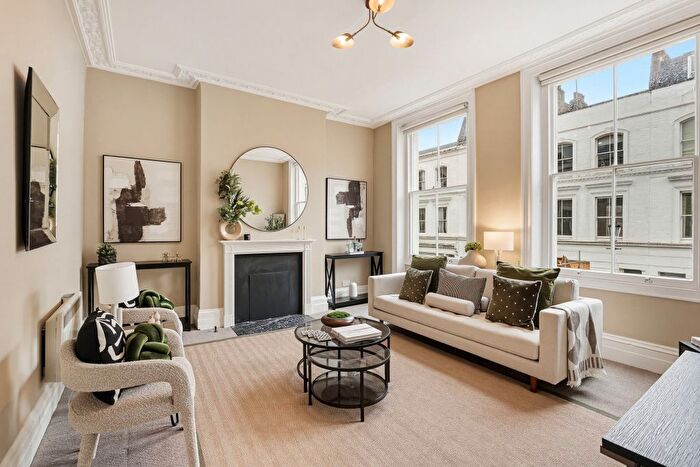 2 Bedroom Flat For Sale In Ifield Road, Chelsea, London, SW10