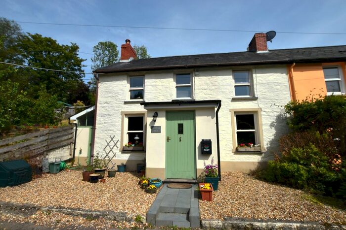2 Bedroom End Of Terrace House For Sale In Mill Street, Llandysul, SA44