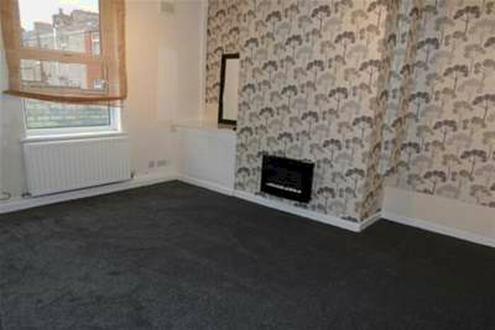 2 Bedroom House To Rent In Angela St, BB2