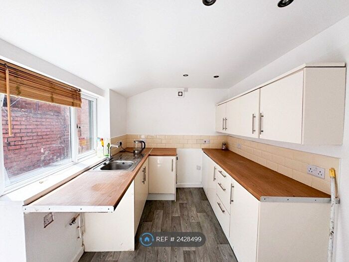 2 Bedroom Terraced House To Rent In Llanvair Road, Newport, NP19