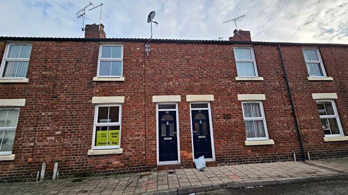 2 Bedroom Terraced House To Rent In Edge Grove, Chester, CH2