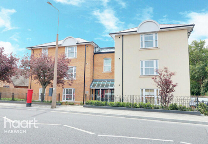 2 Bedroom Flat For Sale In Main Road, Harwich, CO12