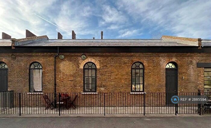 2 Bedroom Terraced House To Rent In St. Clements Avenue, London, E3