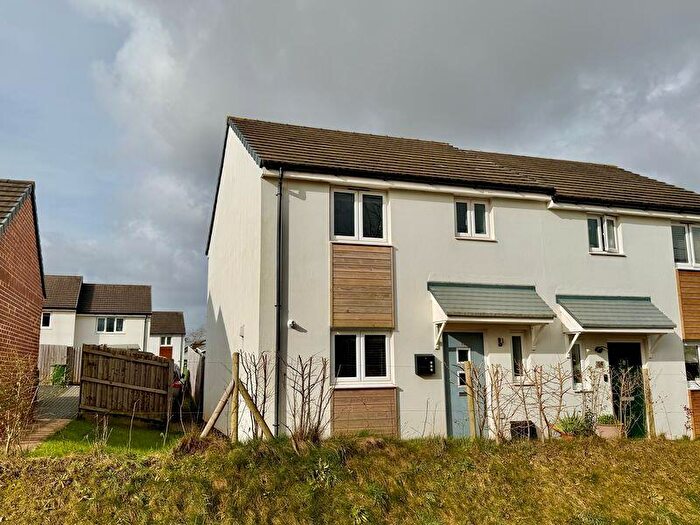 3 Bedroom Semi Detached House For Sale In Whimbrel Way, Plymouth Modern Three Bedroom Home With Parking, PL9
