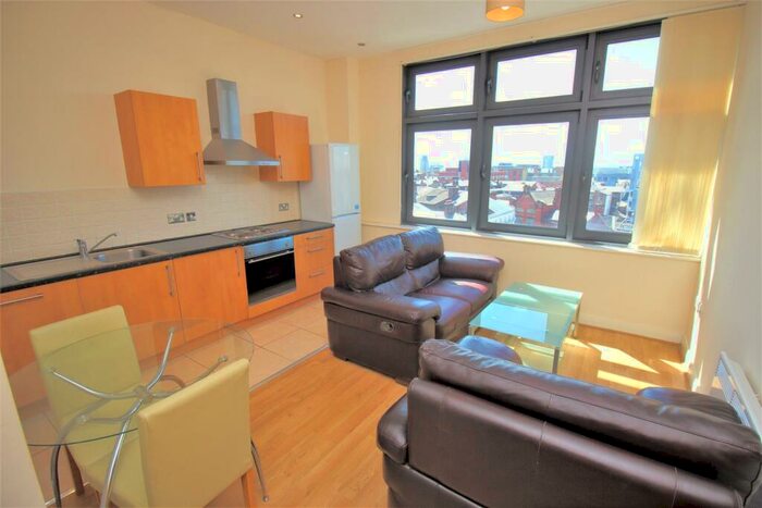 1 Bedroom Apartment To Rent In Central Gardens, Benson Street, L1