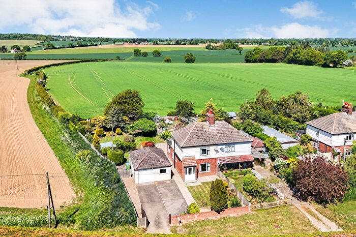 3 Bedroom Semi-Detached House For Sale In Cantley Road, South Burlingham, Norwich, NR13