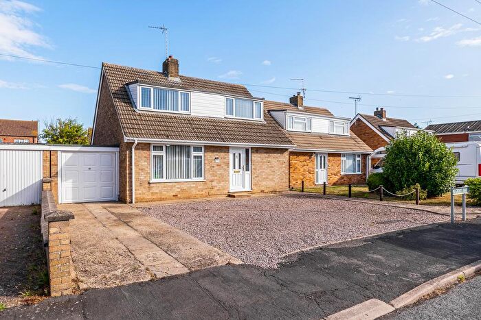 3 Bedroom Detached Bungalow For Sale In Pilgrims Way, Spalding, PE11