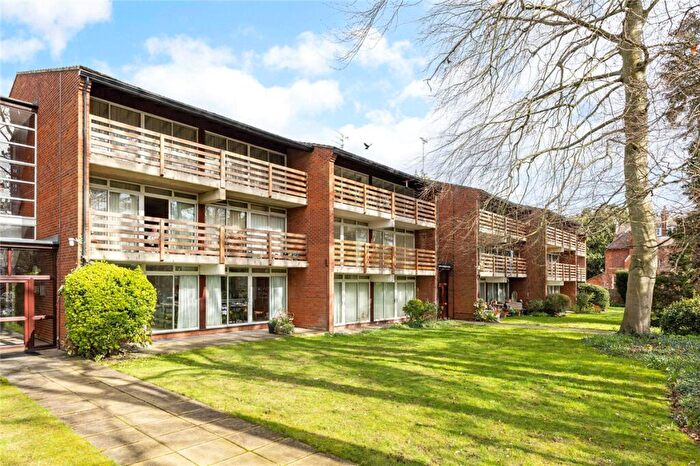 3 Bedroom Apartment For Sale In Cavendish Avenue, Cambridge, CB1