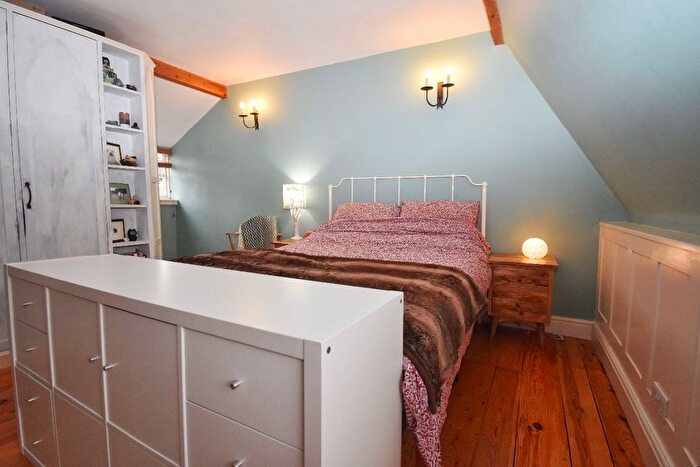 2 Bedroom Cottage For Sale In Cow Lane, Fulbourn, Cambridgeshire, CB21