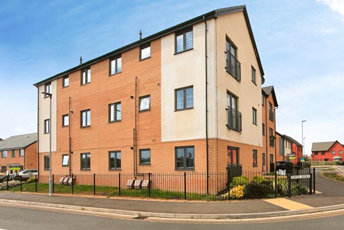 2 Bedroom Flat For Sale In Porter Avenue, Peterborough, PE4