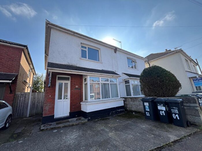 4 Bedroom House To Rent In Cardigan Road, BH9