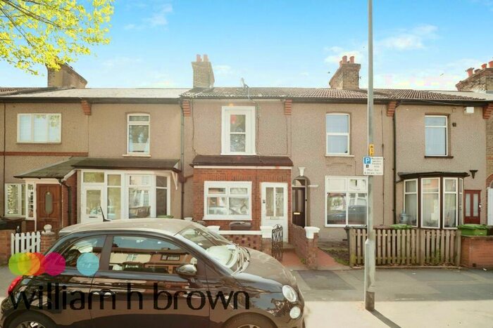 3 Bedroom Property To Rent In Barking, Essex, IG11