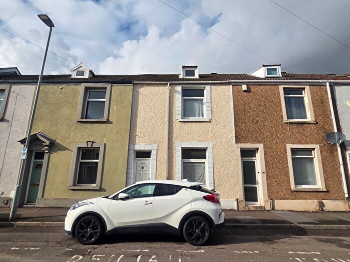 3 Bedroom Terraced House To Rent In Oxford Street, Swansea, SA1