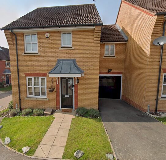 3 Bedroom Semi-Detached House To Rent In Arlington Green, Mill Hill, NW7