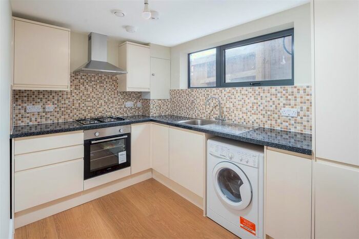 2 Bedroom Maisonette To Rent In Cameron Road, Seven Kings, Ilford, IG3