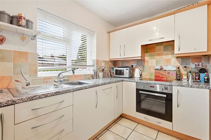 2 Bedroom Bungalow For Sale In Allington Court, Outwood Common Road, Billericay, Essex, CM11