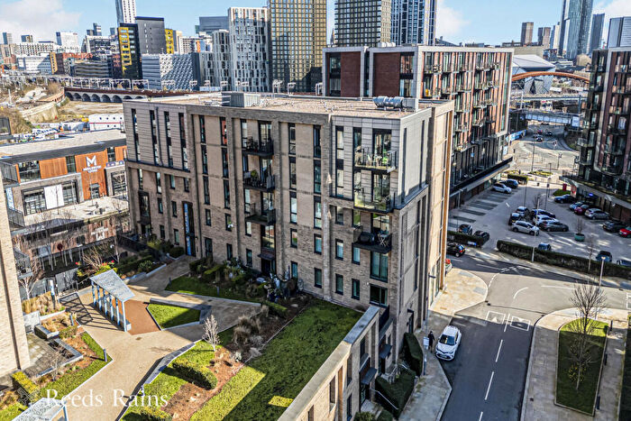 2 Bedroom Apartment For Sale In Lockside Lane, Salford, M5