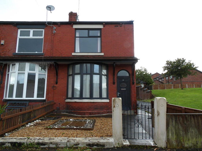 3 Bedroom House To Rent In Slater Street., BB2