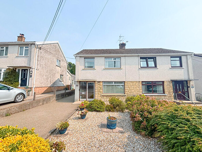 3 Bedroom Semi-Detached House For Sale In Oakdale Terrace, Penmaen, Blackwood, NP12