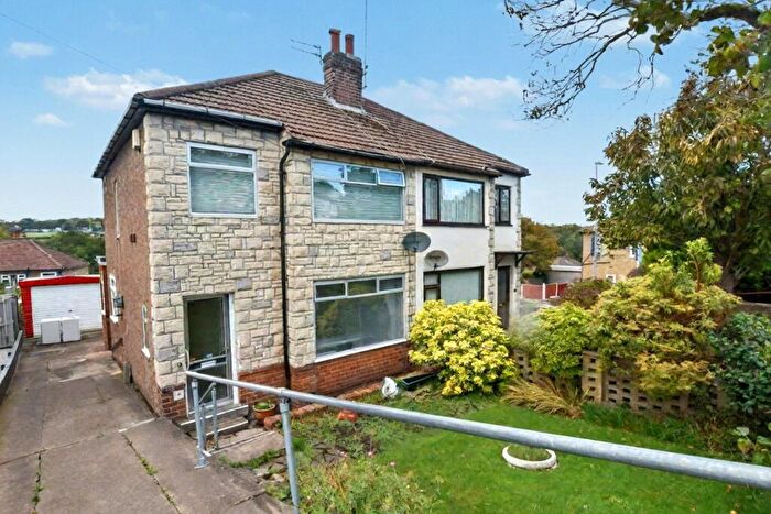 3 Bedroom Semi-Detached House For Sale In Woodhill Road, Cookridge, Leeds, LS16