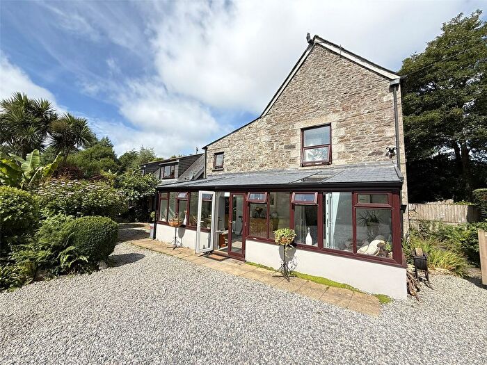 4 Bedroom Semi-Detached House For Sale In Tregrehan Mills, St Austell, Cornwall, PL25