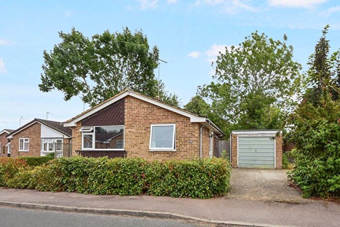 2 Bedroom Detached Bungalow For Sale In Brantwood Rise, Banbury, OX16