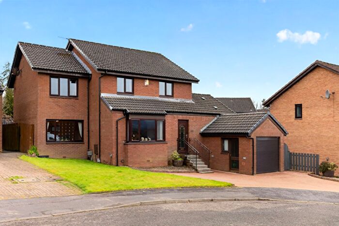 5 Bedroom Detached House For Sale In Linburn Road, Erskine, PA8