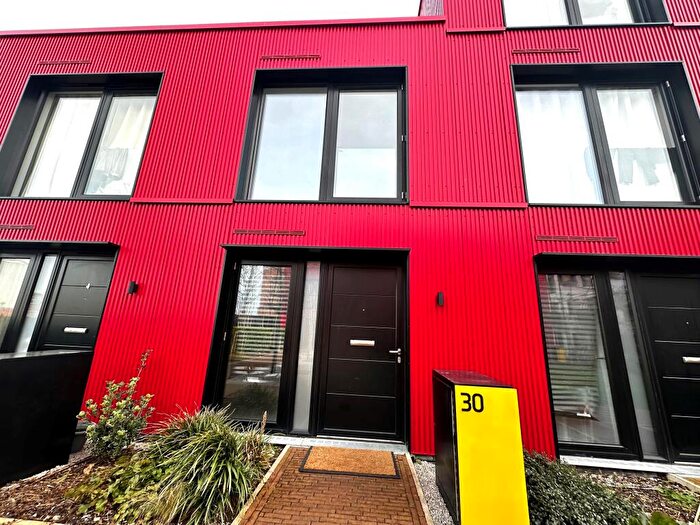 2 Bedroom House To Rent In Redbridge Quay, Birkenhead, CH41