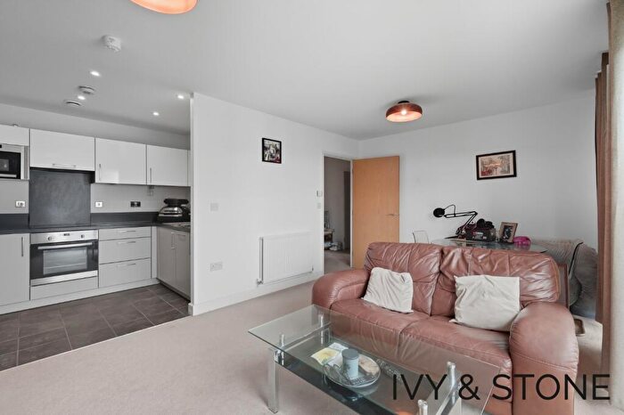 1 Bedroom Apartment For Sale In Heron Place, Bramwell Way, London, Greater London, E16