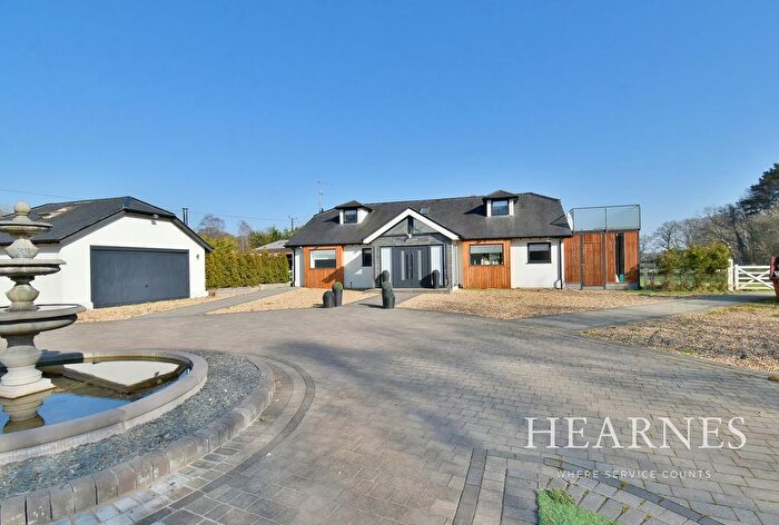 4 Bedroom Detached House For Sale In Barrack Road, West Parley, Dorset, BH22