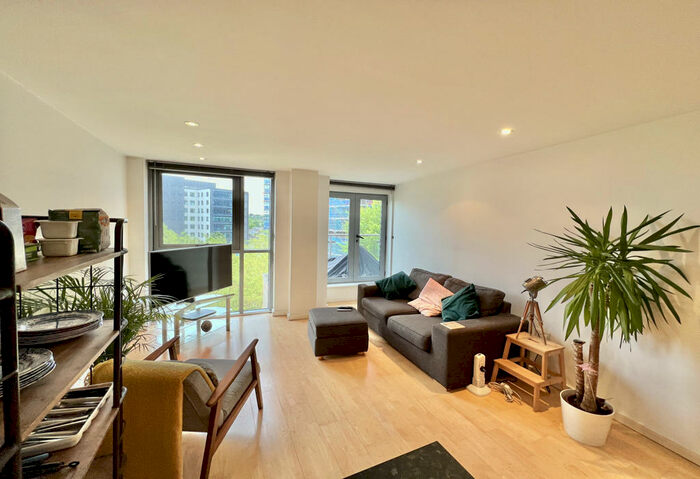 2 Bedroom Flat To Rent In Catalina, Gotts Road, Leeds, LS12