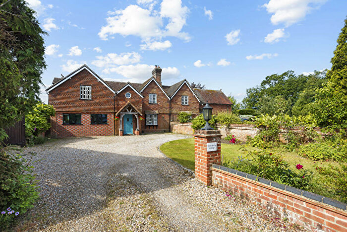 4 Bedroom Semi-Detached House For Sale In Bramley Road, Tadley, RG26