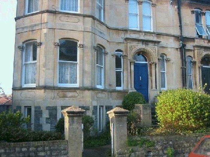 3 Bedroom Flat To Rent In Belmont Road, St. Andrews, Bristol, BS6