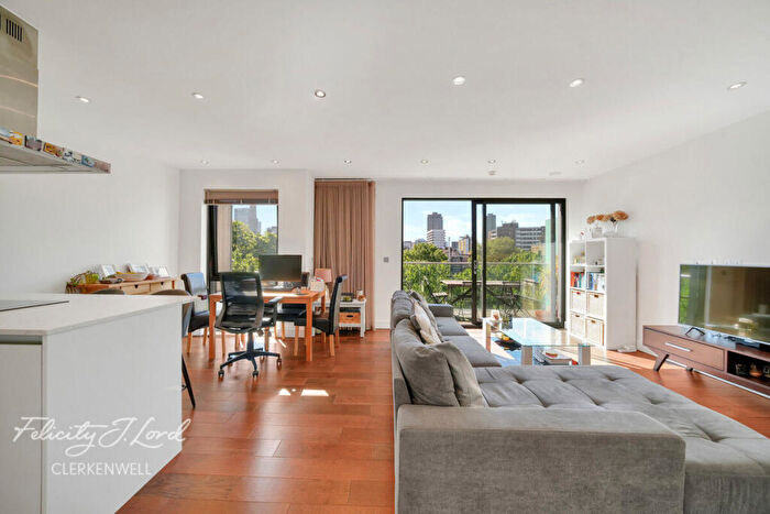 2 Bedroom Apartment For Sale In Paton Street, London, EC1V
