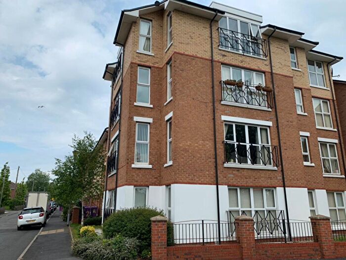 2 Bedroom Apartment To Rent In Spekeland Road, L7