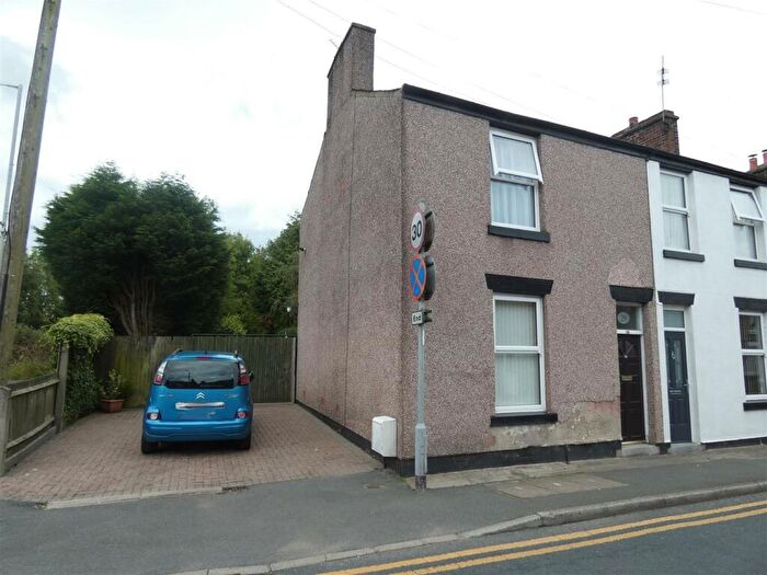 2 Bedroom End Of Terrace House For Sale In Kirkham Road, Freckleton, Preston, PR4