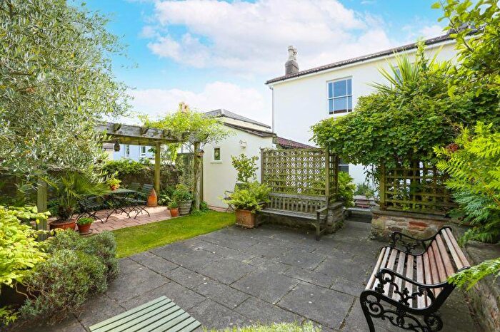 4 Bedroom Semi-Detached House For Sale In Clare Road | Cotham, BS6 - Photo 2