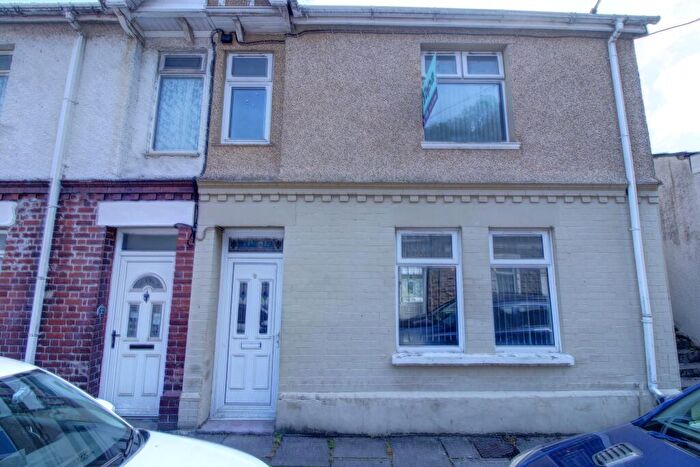 3 Bedroom End Of Terrace House For Sale In Eureka Place, Ebbw Vale, NP23