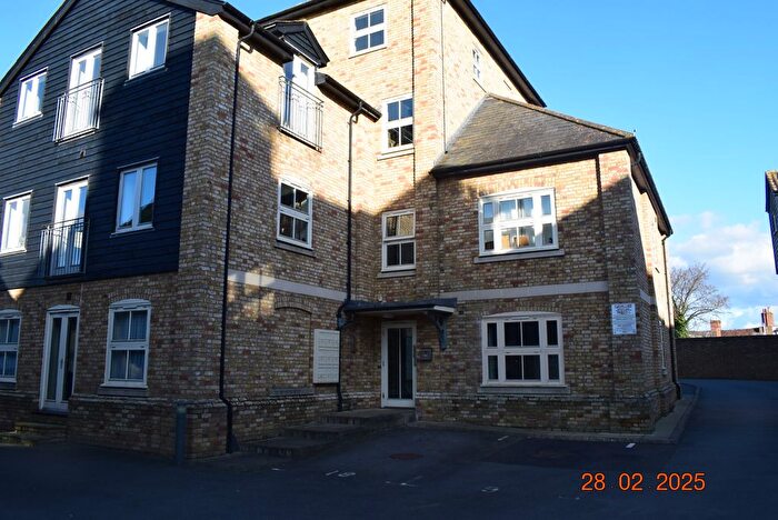 2 Bedroom Flat To Rent In Buryfield Maltings, Ware, SG12