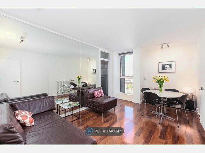 1 Bedroom Flat To Rent In Winter Garden House, London, WC2B