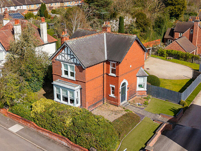 4 Bedroom Detached House For Sale In Derby Road, Melbourne, DE73