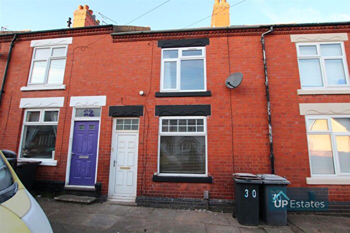 3 Bedroom Terraced House To Rent In Westbury Road, Nuneaton, CV10