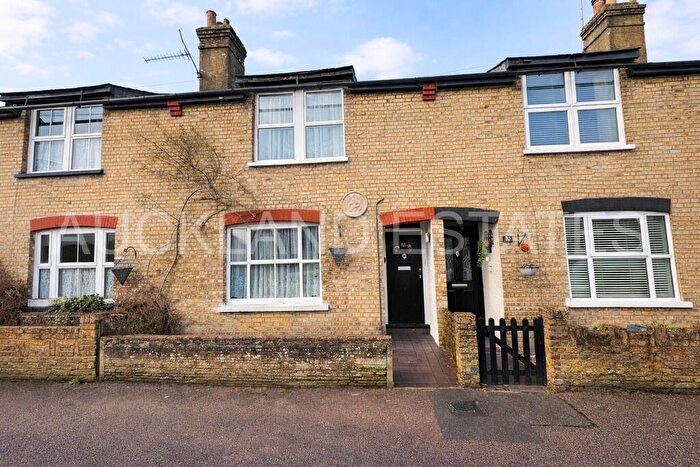 3 Bedroom Terraced House For Sale In Blanche Lane, South Mimms, EN6