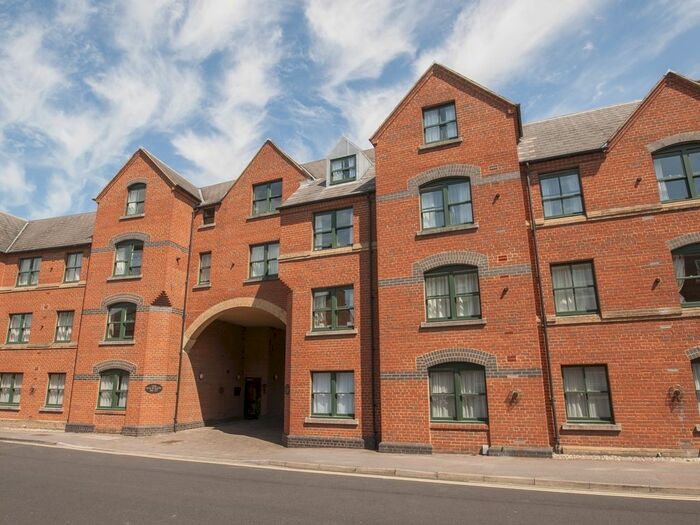 1 Bedroom Flat To Rent In St. Thomas Street, Oxford, OX1