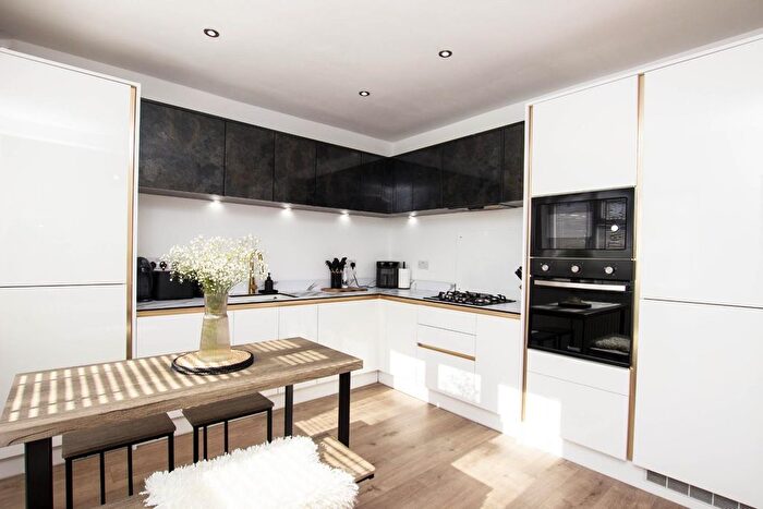 3 Bedroom Semi Detached House For Sale In Livesey Branch Road, Feniscowles, BB2