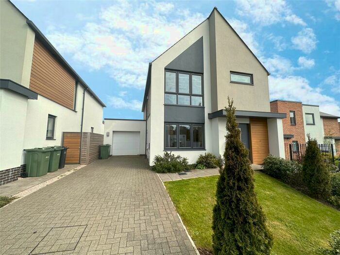 4 Bedroom Detached House To Rent In Exeter, Devon, EX2