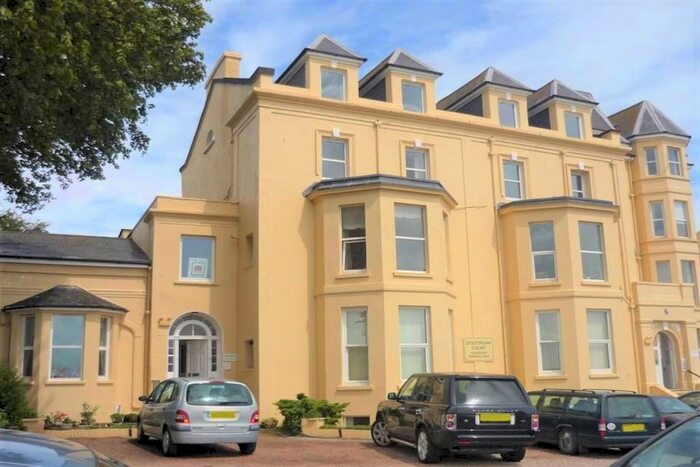 2 Bedroom Flat To Rent In Louisa Terrace, Exmouth, Devon, EX8